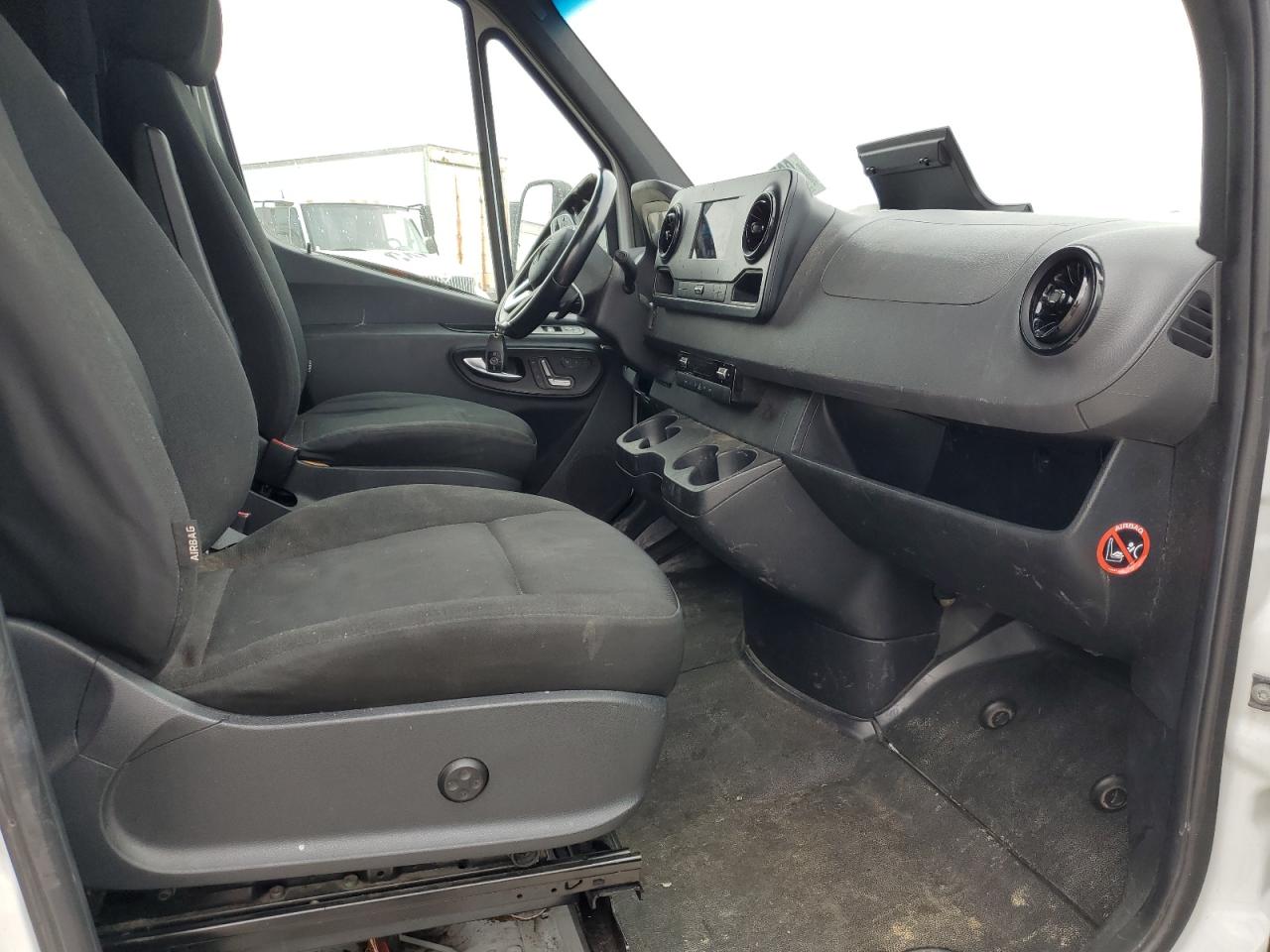 MERCEDES-BENZ SPRINTER 3500/4500