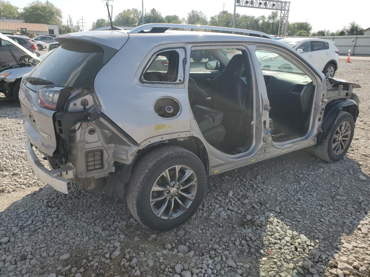 JEEP GRAND CHEROKEE LATITUDE PLUS