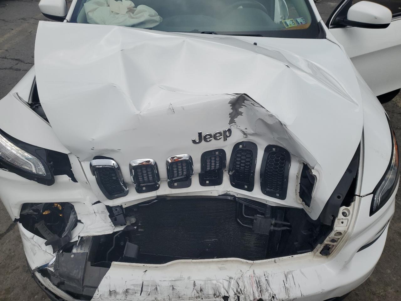 JEEP GRAND CHEROKEE LATITUDE