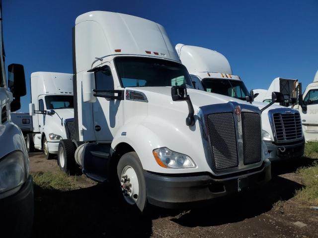 Global Auto Auctions: 2016 KENWORTH T680