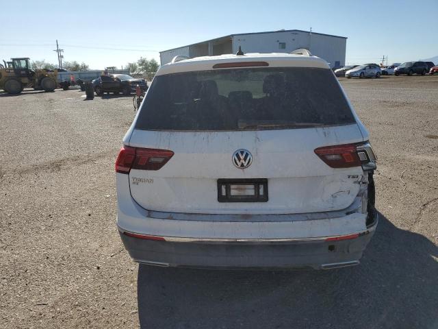 2018 VOLKSWAGEN TIGUAN SE 3VV3B7AX9JM039200