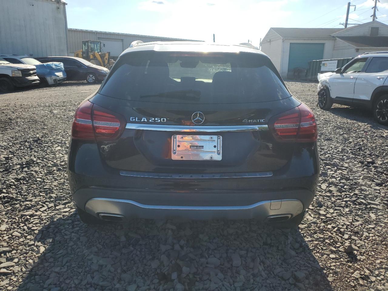 MERCEDES-BENZ GLA-CLASS 250 4MATIC