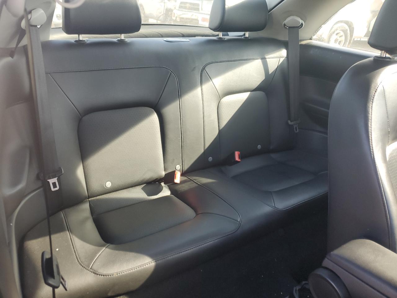 VOLKSWAGEN BEETLE NEW BEETLE