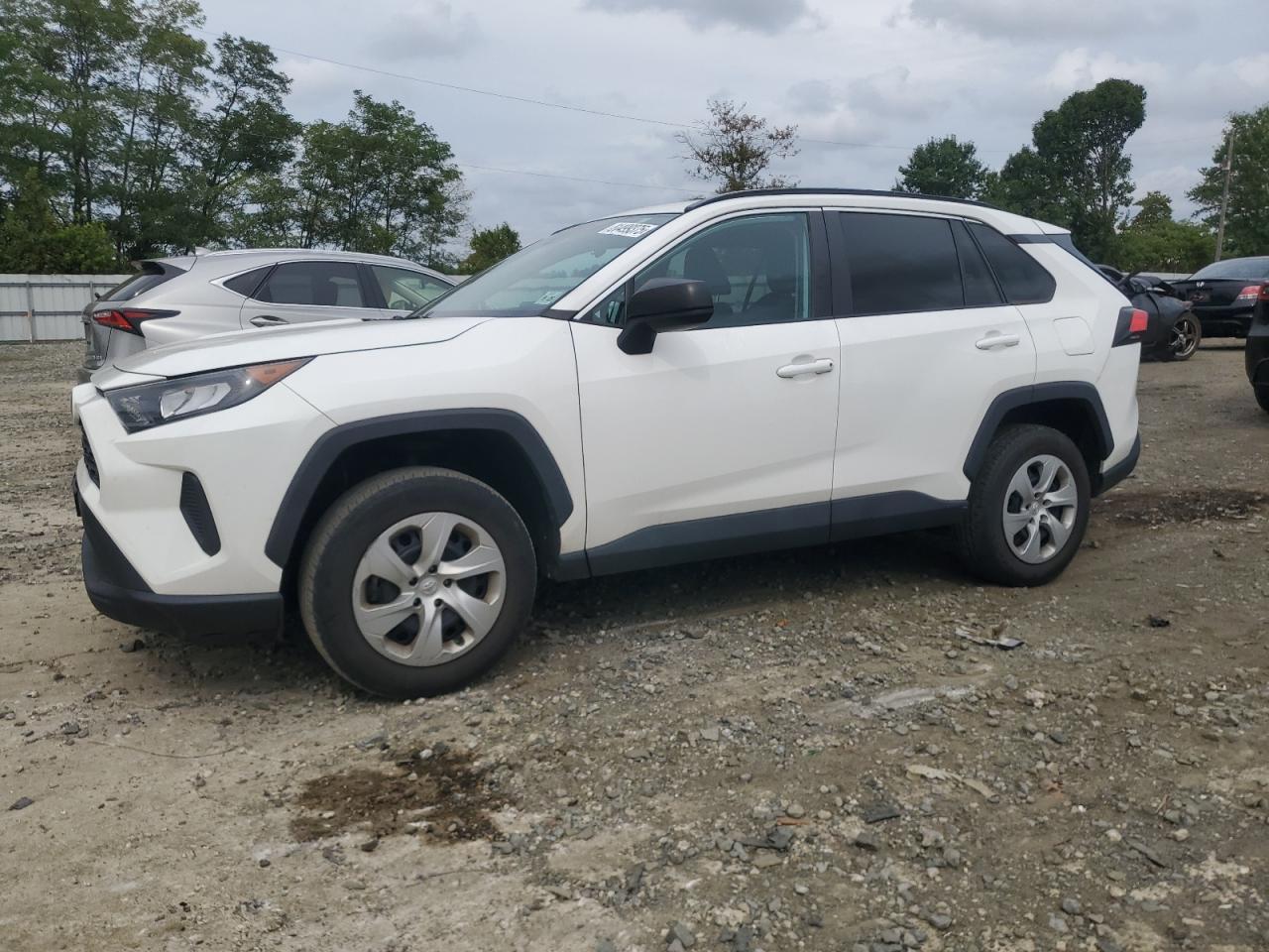 TOYOTA RAV4 LE