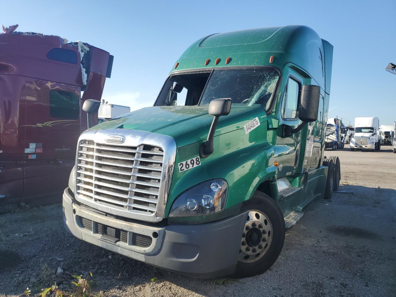 Lot #3269888167 2018 FREIGHTLINER CASCADIA 1