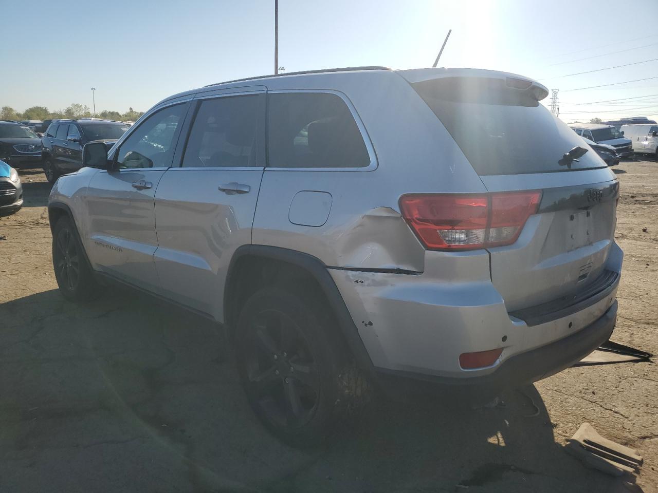 JEEP GRAND CHEROKEE LAREDO