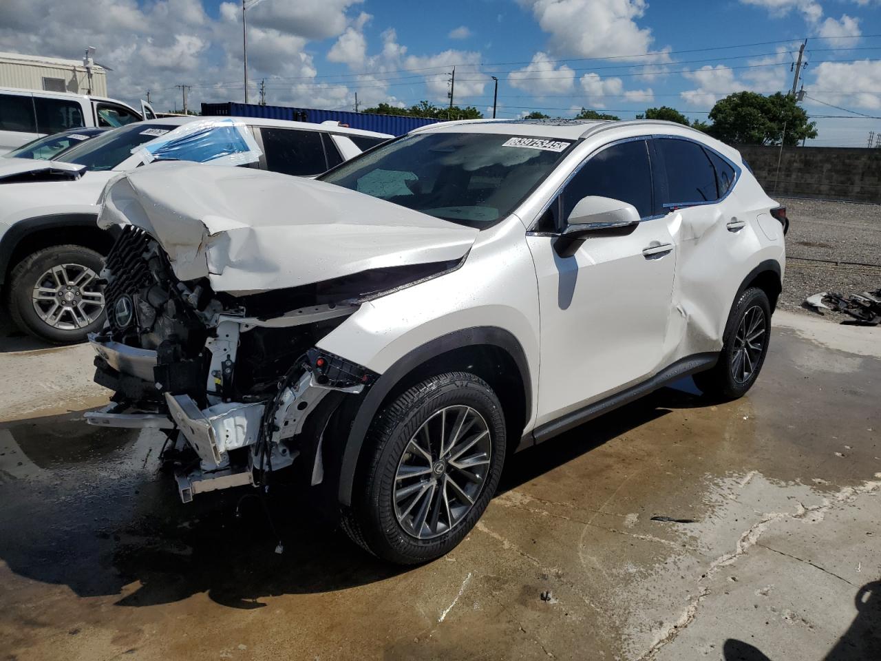 LEXUS NX 350H BASE