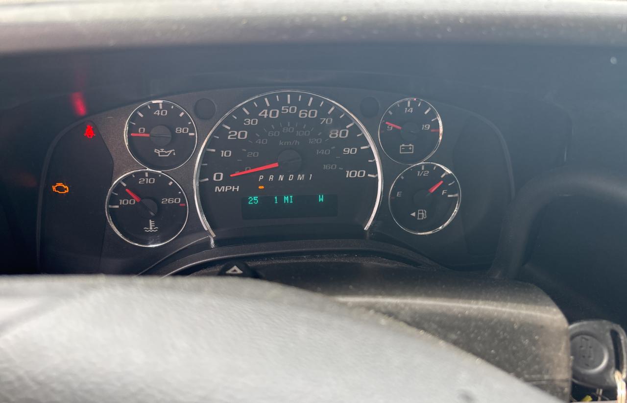 CHEVROLET EXPRESS LT