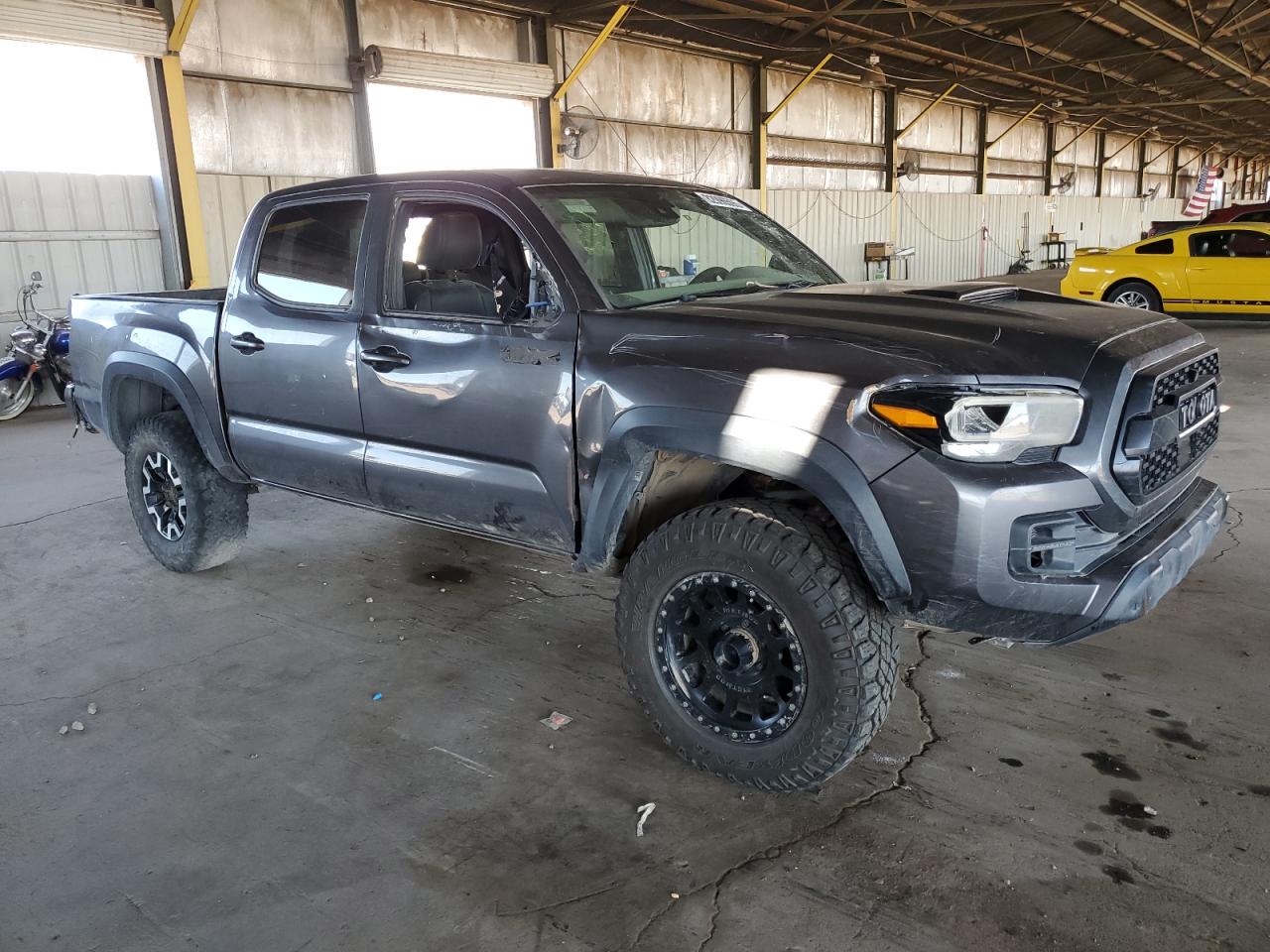 TOYOTA TACOMA DOUBLE CAB