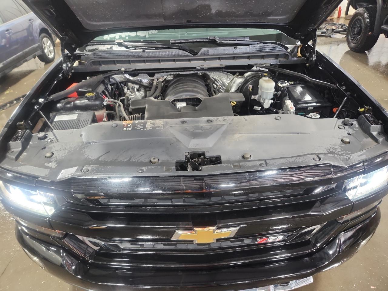 CHEVROLET SILVERADO K1500 LT
