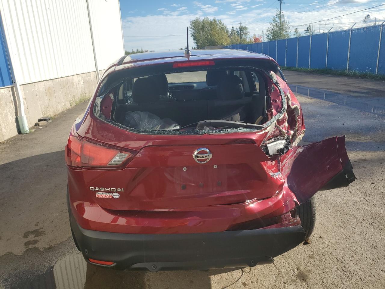 NISSAN ROGUE SPORT S
