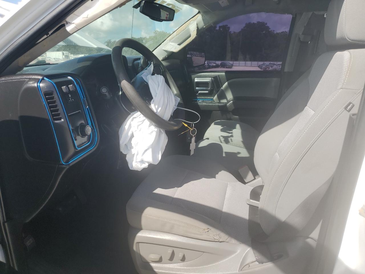 CHEVROLET SILVERADO K1500 BASE/LS