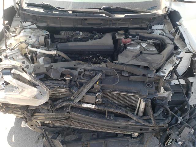 2017 NISSAN ROGUE S KNMAT2MT9HP582596