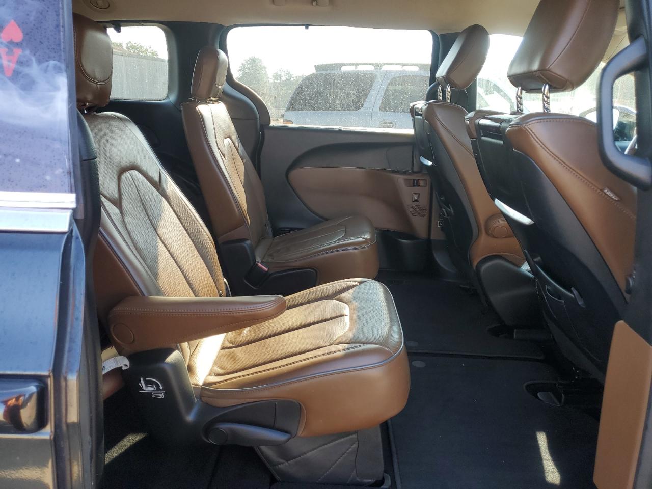 CHRYSLER PACIFICA LIMITED