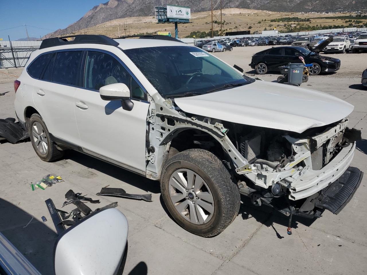 Lot #3309773844 2018 SUBARU OUTBACK 2.