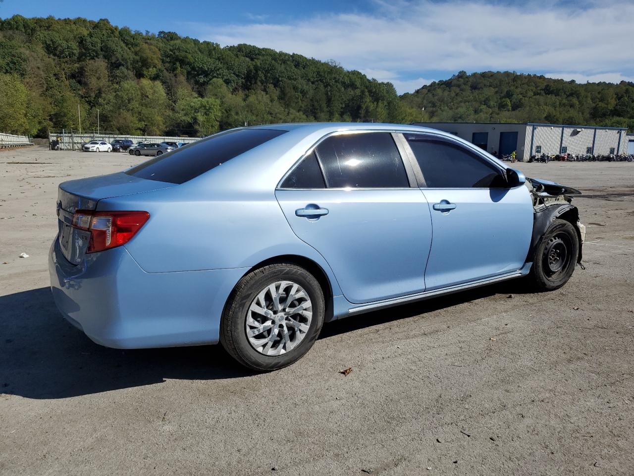 TOYOTA CAMRY L