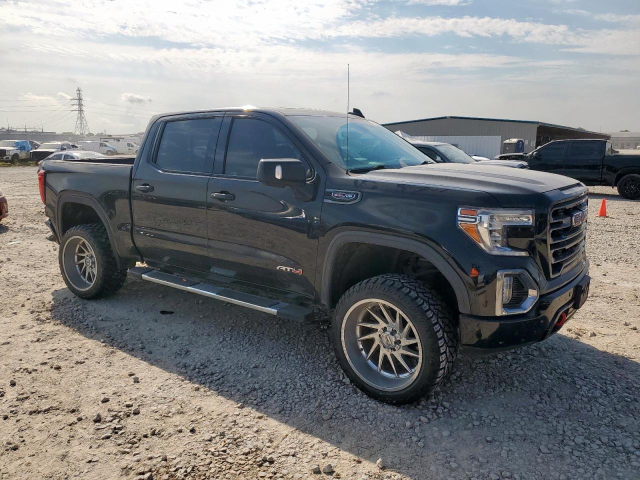 GMC SIERRA 1500 K1500 AT4