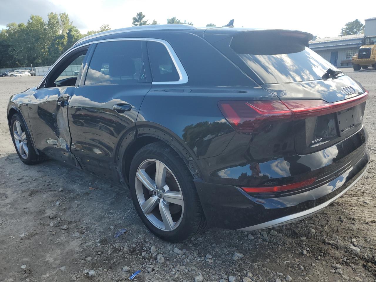 AUDI E-TRON PREMIUM PLUS