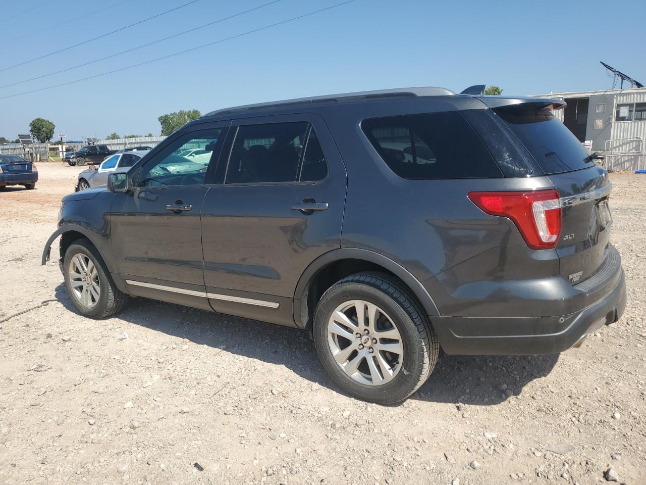 FORD EXPLORER XLT