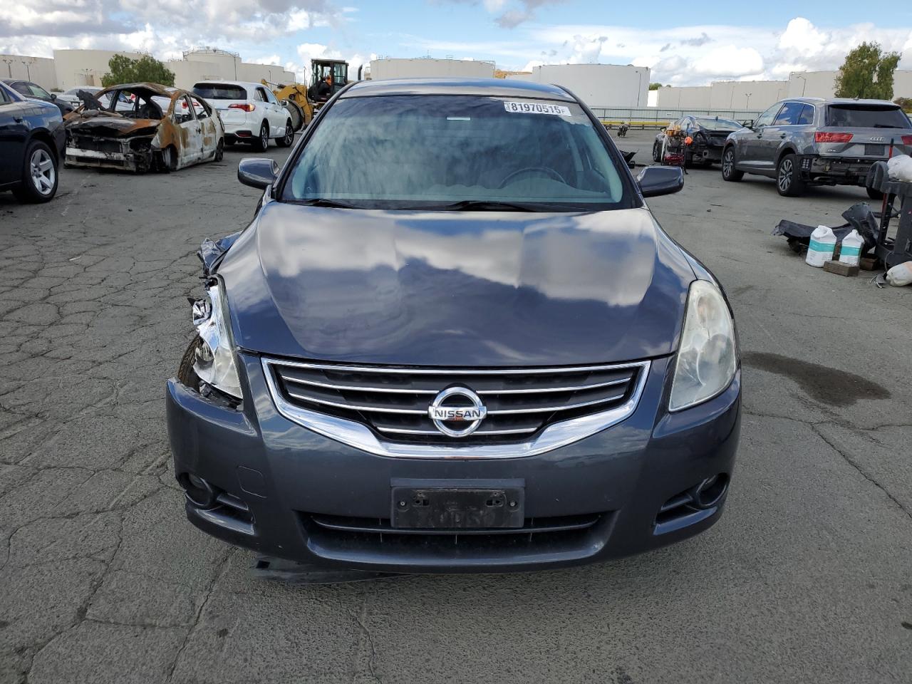 NISSAN ALTIMA BASE