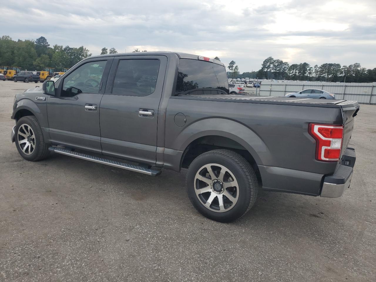 FORD F-150 SUPERCREW