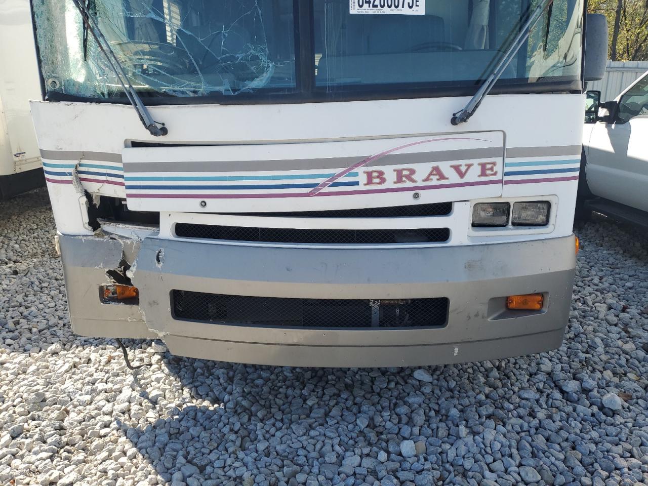 Lot #3298159294 2000 WINNEBAGO RV