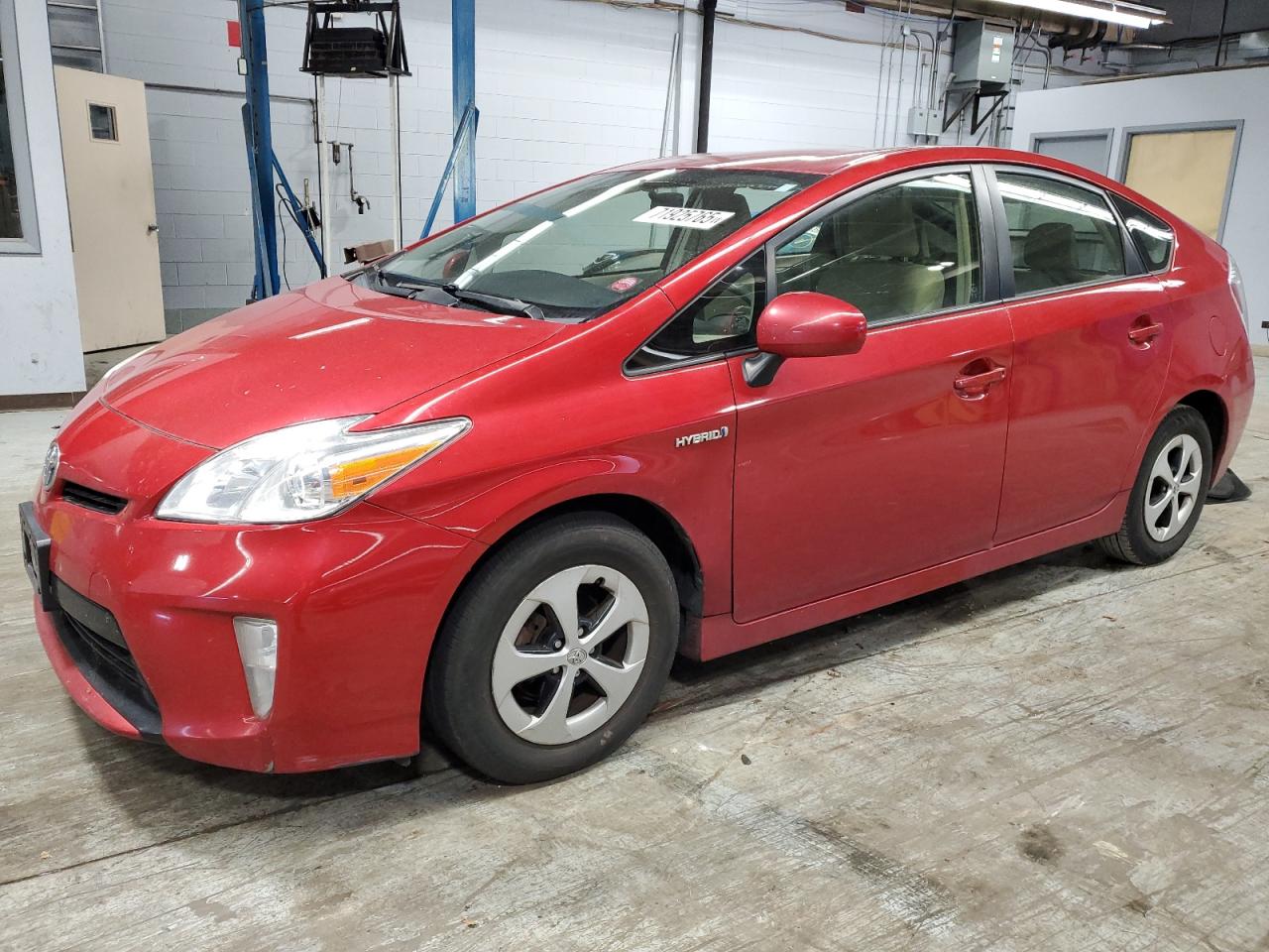 TOYOTA PRIUS