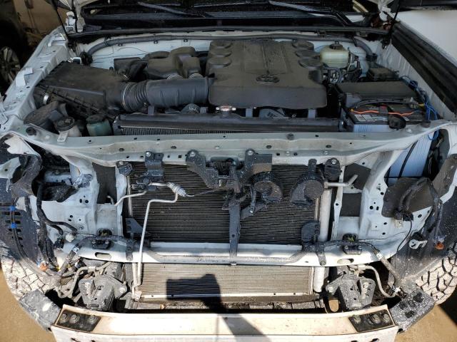 2021 TOYOTA 4RUNNER SR JTEMU5JR9M5889756