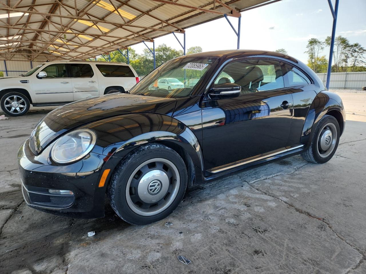 VOLKSWAGEN BEETLE