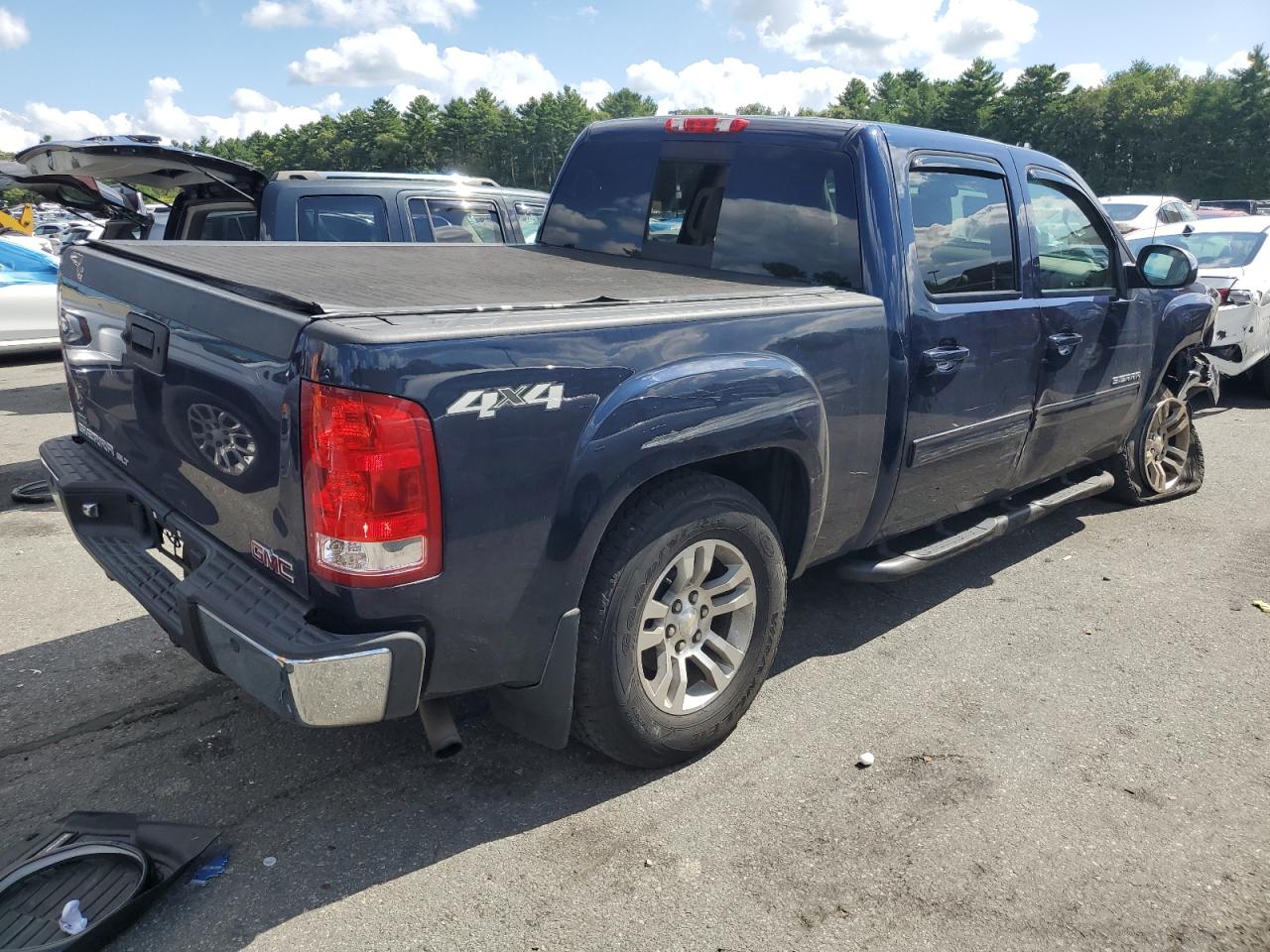 GMC SIERRA K1500 SLT