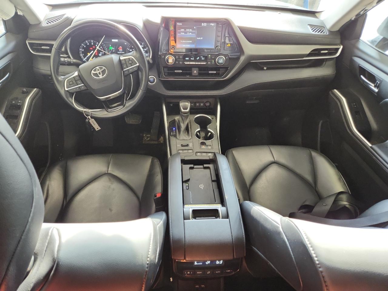 TOYOTA HIGHLANDER XLE