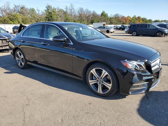 2019 MERCEDES-BENZ E 300 4MAT WDDZF4KB4KA623569