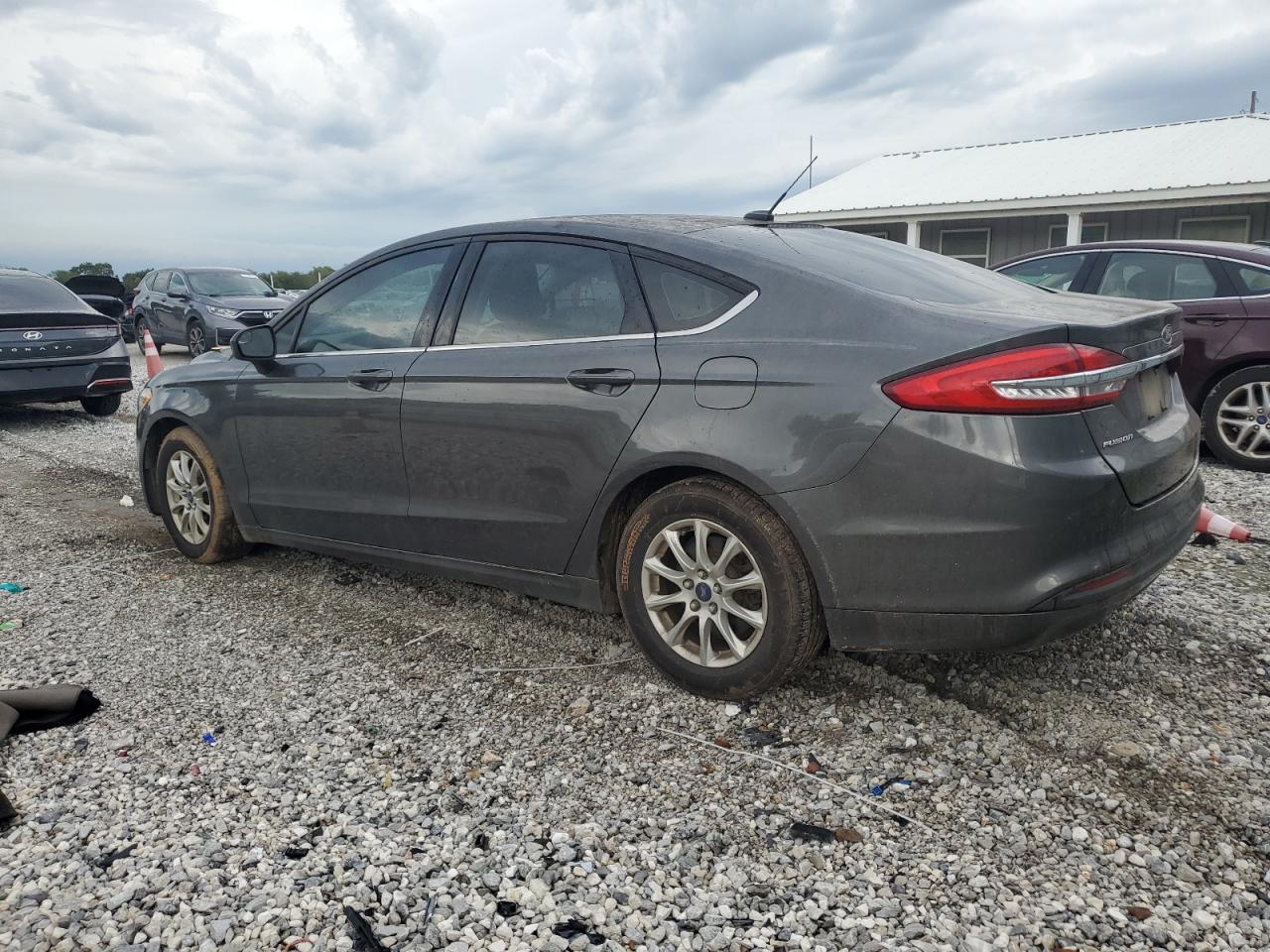 FORD FUSION S