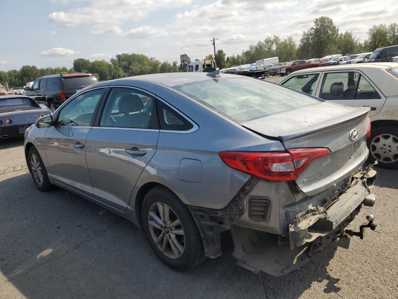 Lot #3261924463 2017 HYUNDAI SONATA SE