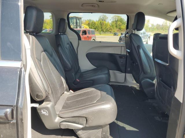 2017 CHRYSLER PACIFICA T 2C4RC1EG5HR743913