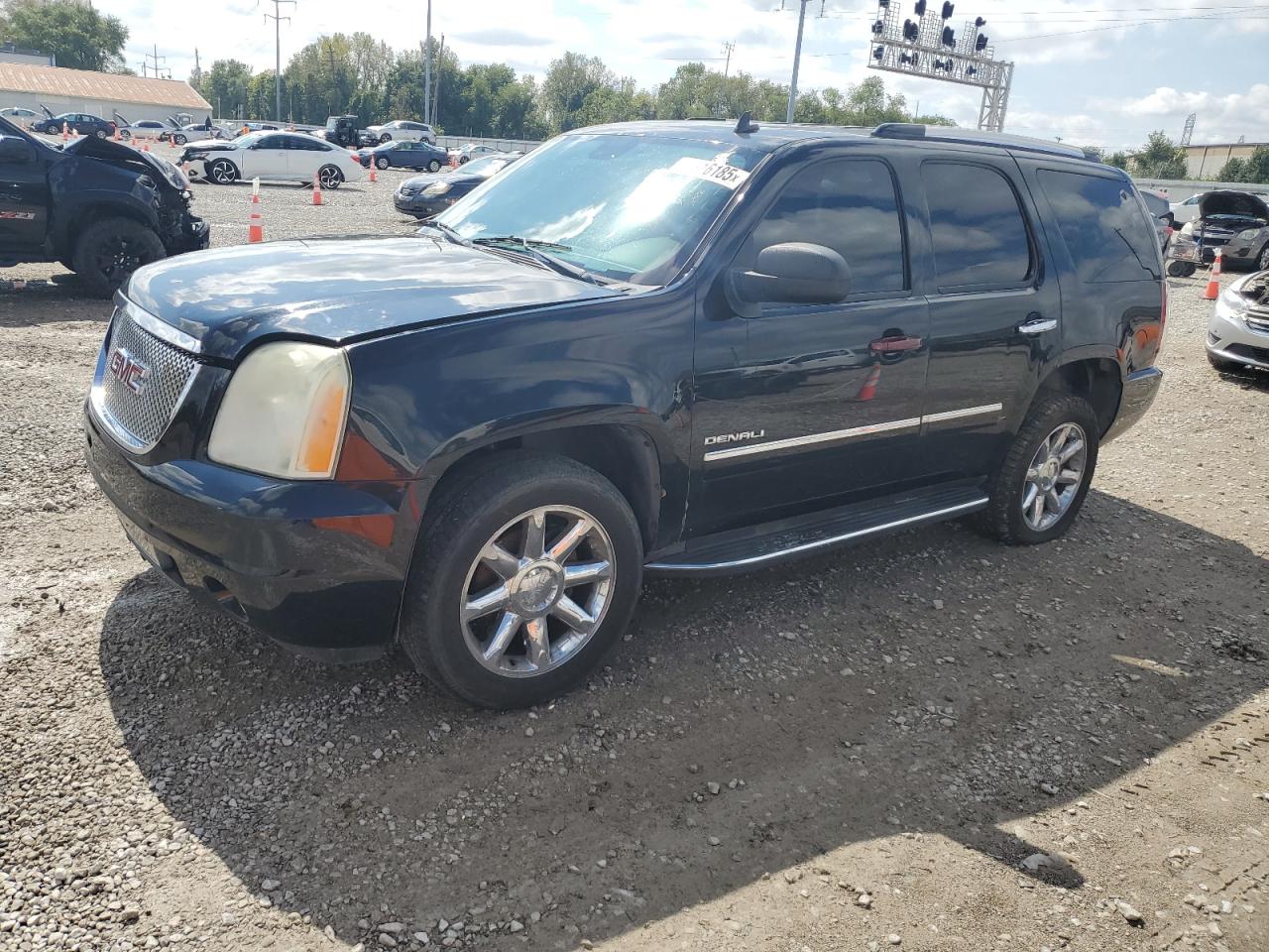 GMC YUKON DENALI
