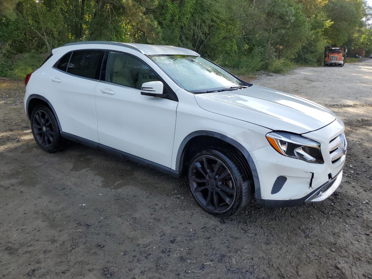 MERCEDES-BENZ GLA-CLASS 250