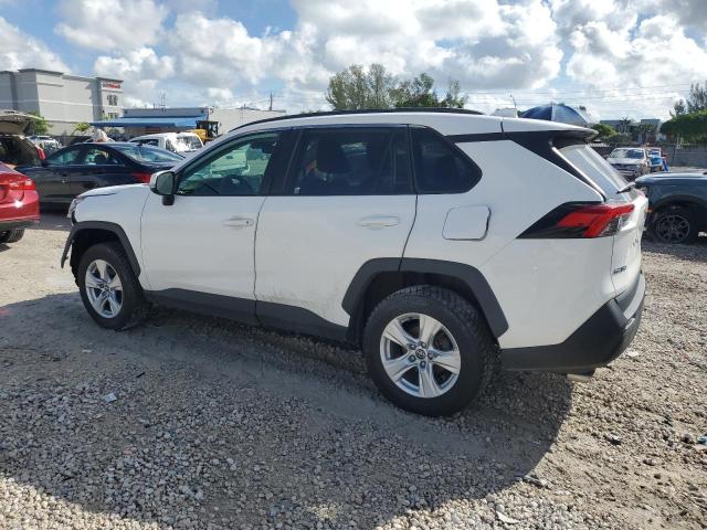 TOYOTA RAV4 XLE 2021 white  gas 2T3P1RFV5MW162159 photo #3
