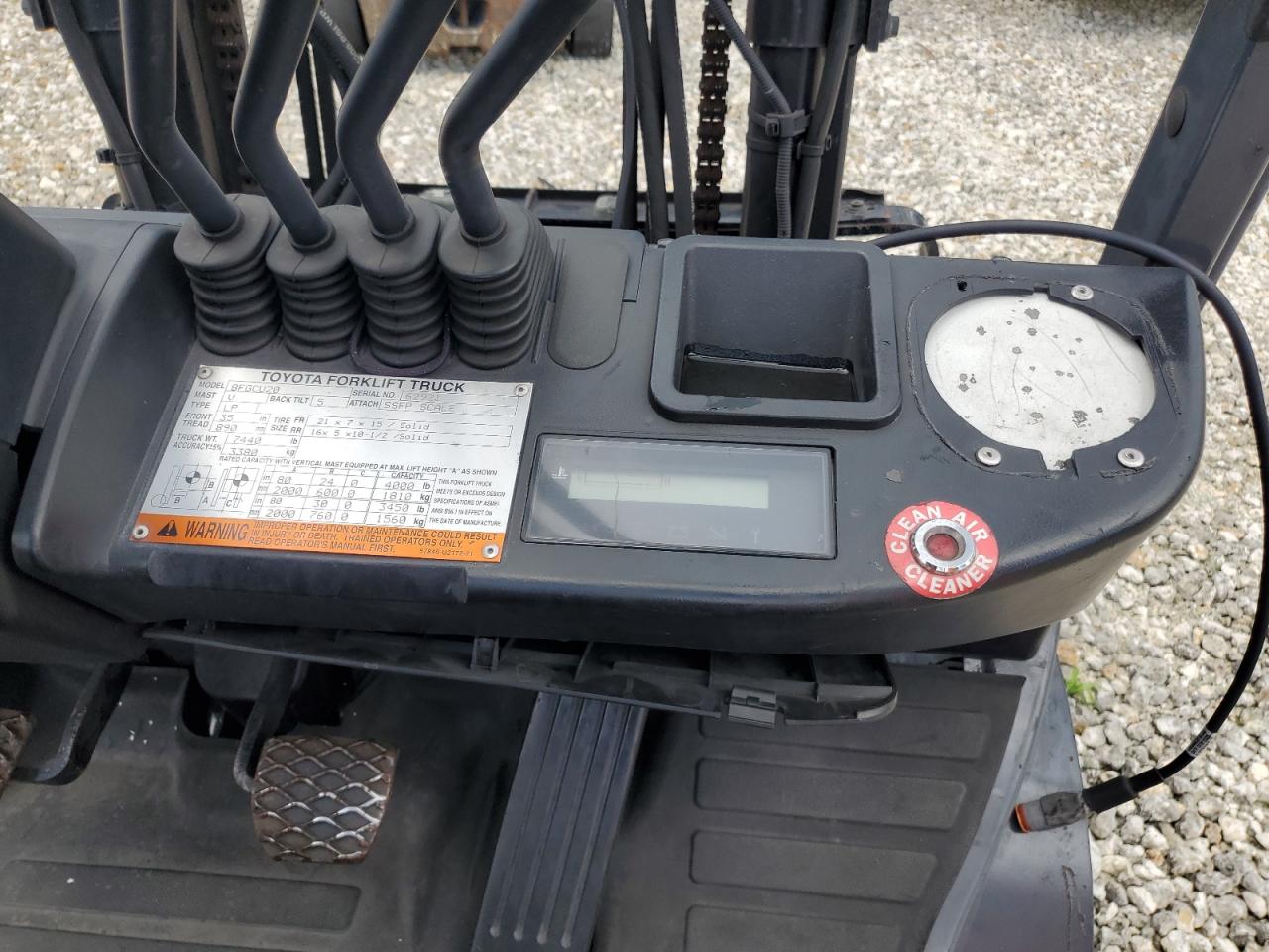 Lot #3308632493 2014 TOYT FORKLIFT