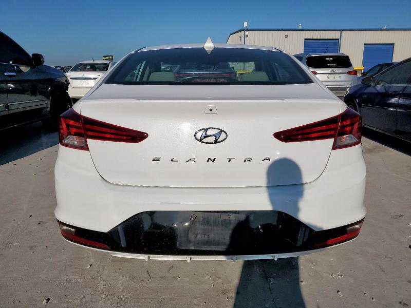 2019 HYUNDAI ELANTRA SE 5NPD84LF5KH442800