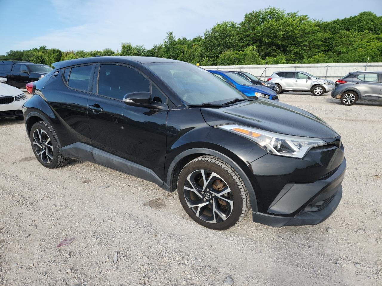 TOYOTA C-HR XLE