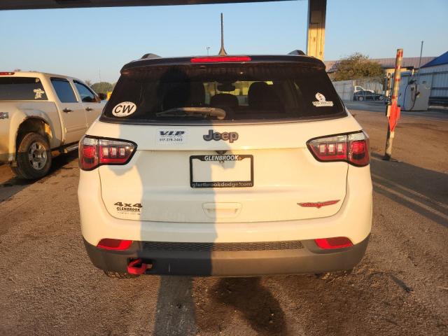 2018 JEEP COMPASS TR 3C4NJDDB2JT409711