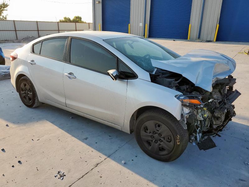 2017 KIA FORTE LX 3KPFL4A73HE082250