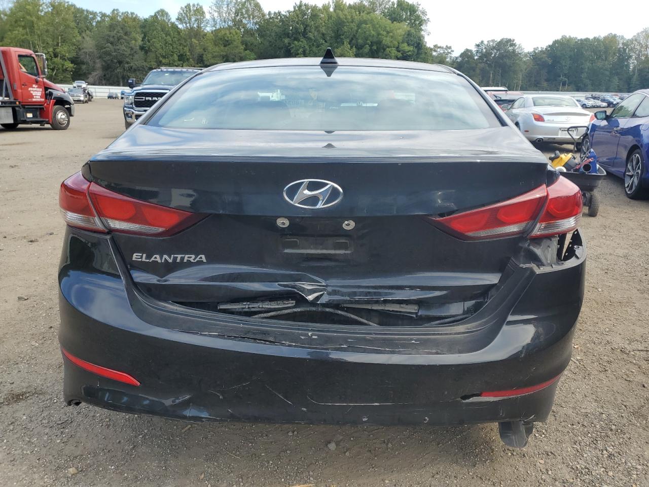 HYUNDAI ELANTRA SEL