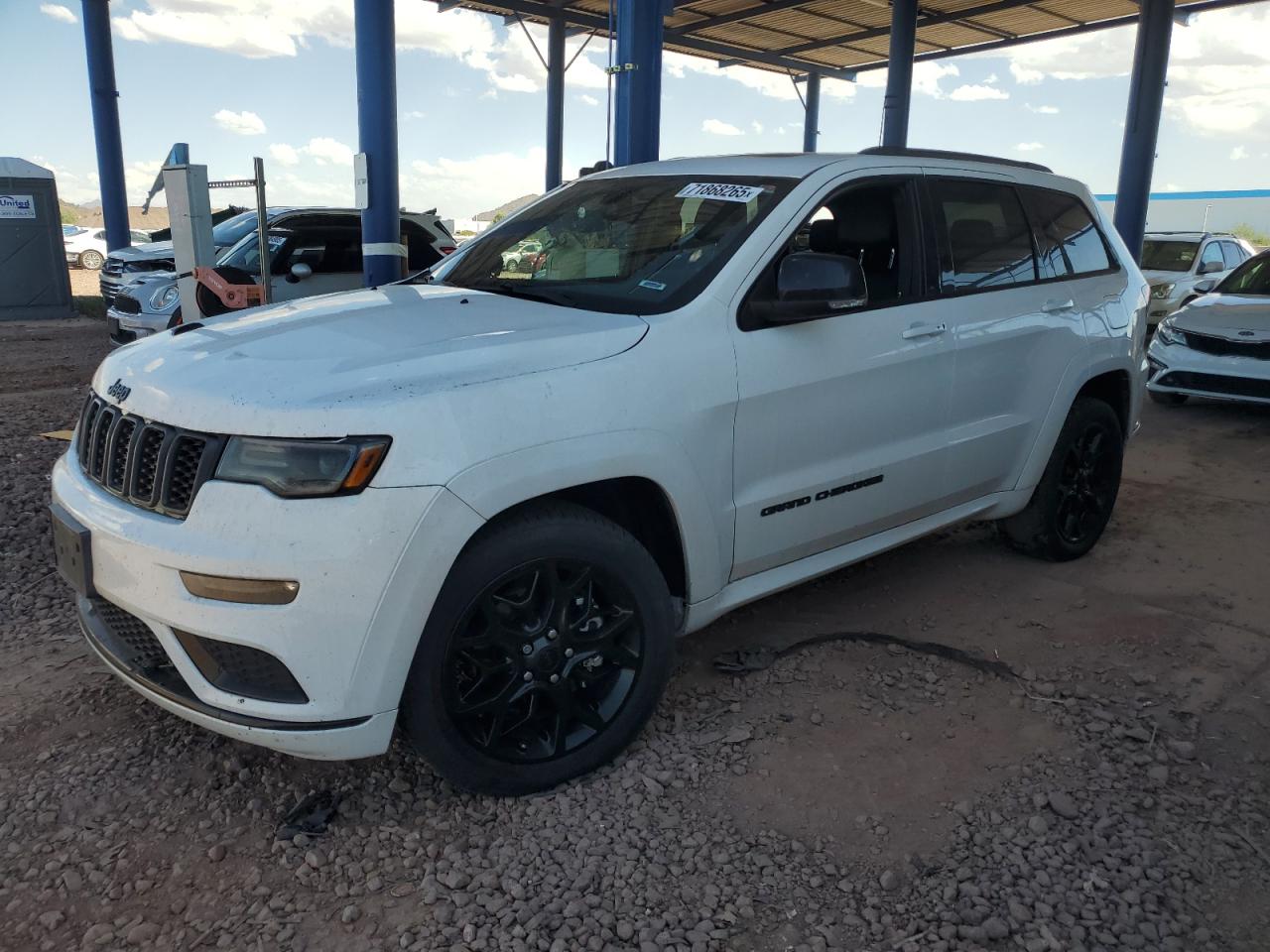  Salvage Jeep Grand Cherokee