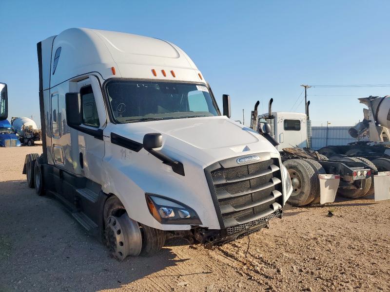 FREIGHTLINER CASCADIA 1