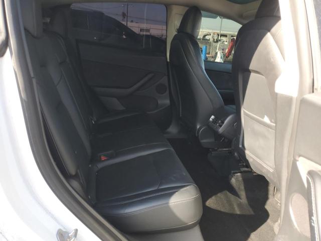 2022 TESLA MODEL Y 7SAYGDEE6NF428564