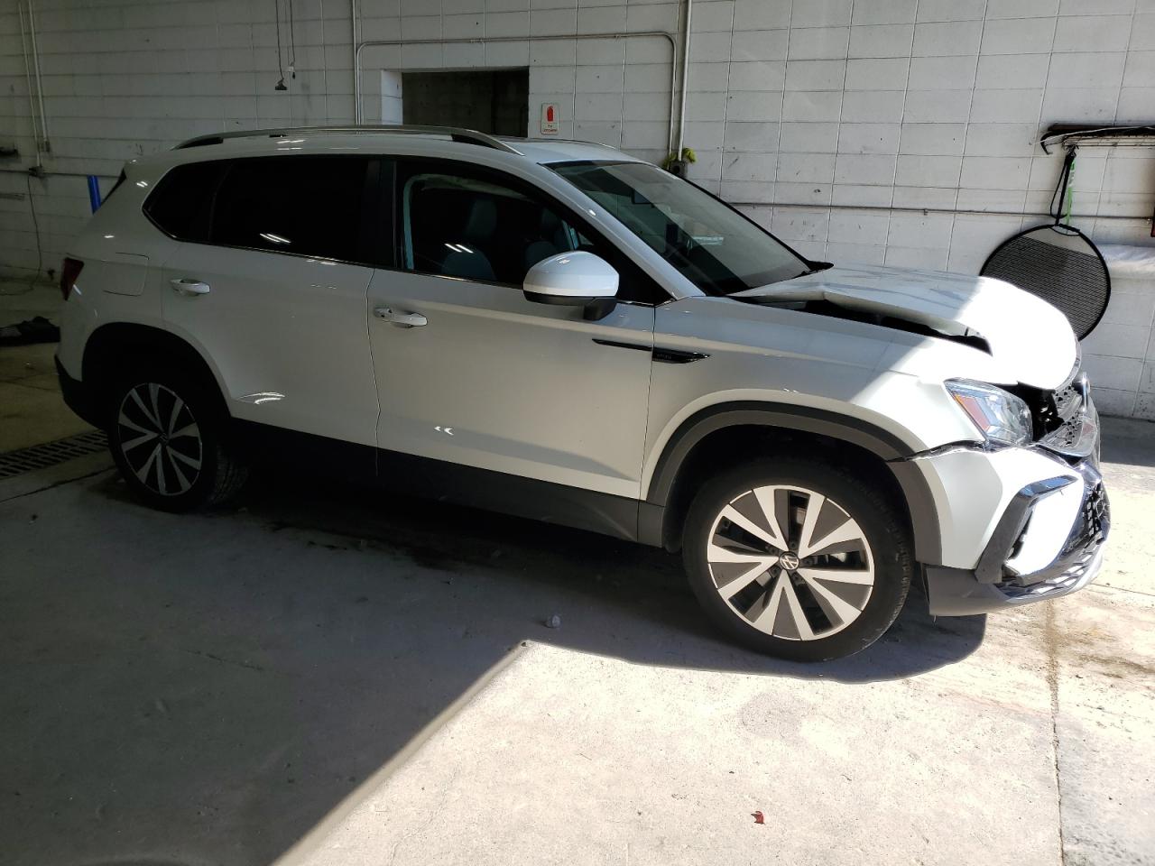 VOLKSWAGEN TAOS SE IQ DRIVE