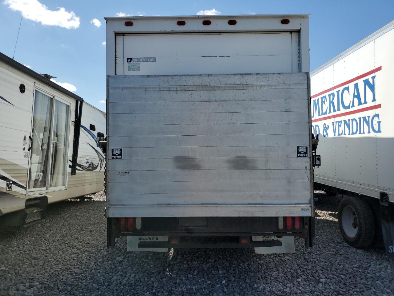 Lot #3248552549 2007 ISUZU NPR