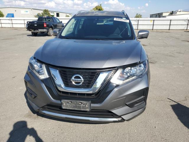 2017 NISSAN ROGUE KNMAT2MT0HP529513